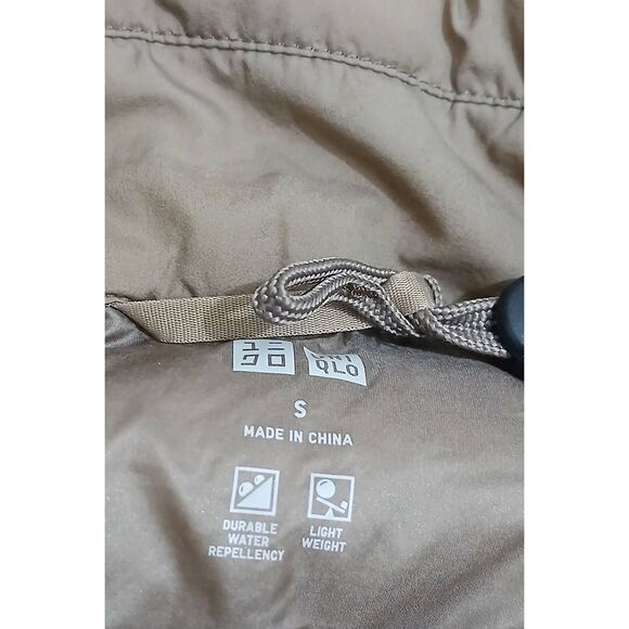 Uniqlo womens small down jacket tan taupe packable lightweight - Picture 5 of 7